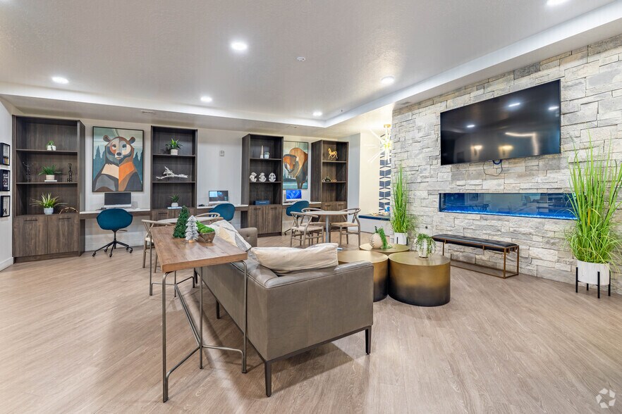 More Photos Of 1925 W North Temple, Salt Lake City Apartments For Lease