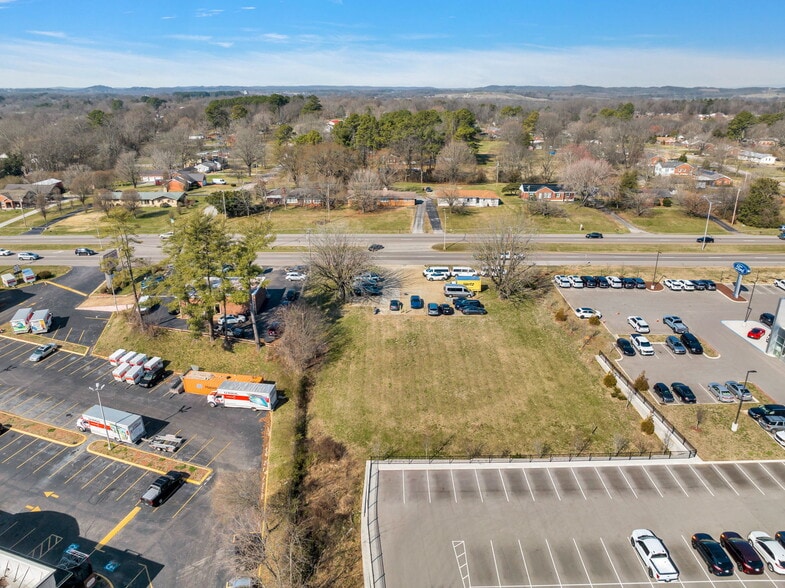More Photos Of 1210 Nashville Hwy, Columbia Storefront Retail Office For Sale