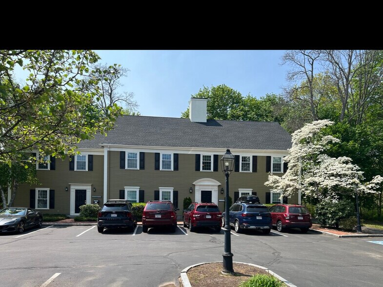 Primary Photo Of 1150 Main St, Concord Office For Lease