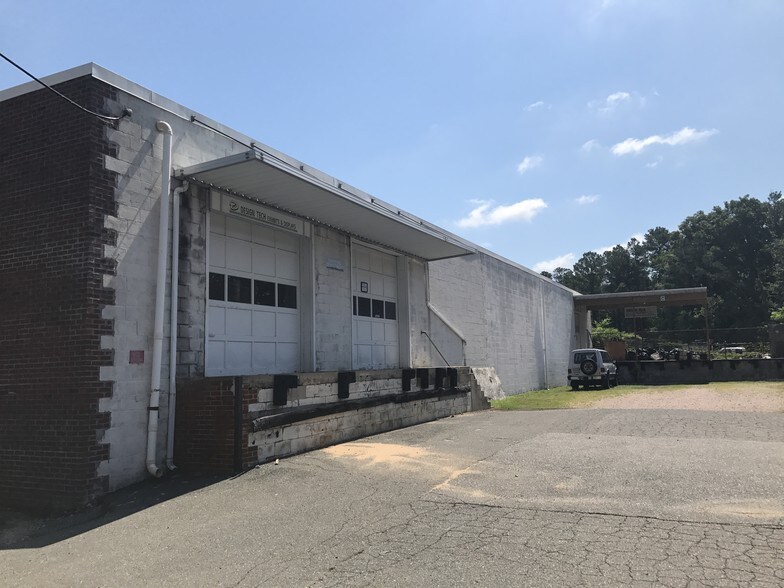 More Photos Of 2419 Grenoble Rd, Richmond Warehouse For Lease