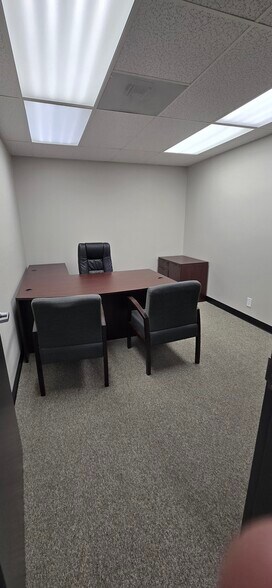 More Photos Of 2550 E Miraloma Way, Anaheim Contractor Storage Yard For Lease