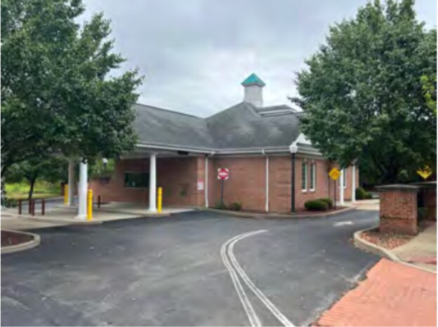 More Photos Of 2630 Rochester Rd, Cranberry Township Freestanding For Lease