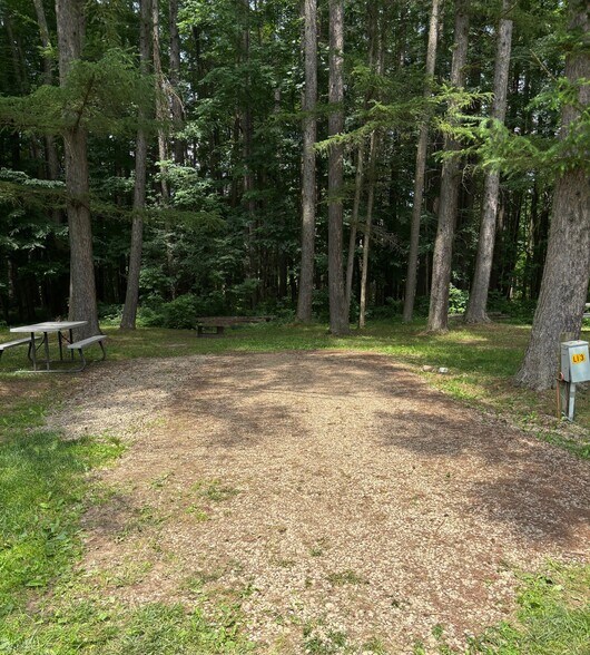 More Photos Of 7632 Centerville Rd, Houghton Trailer Camper Park For Sale