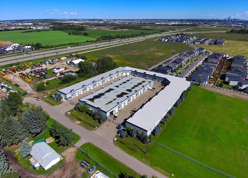 More Photos Of 9903 209 St NW, Edmonton Warehouse For Sale