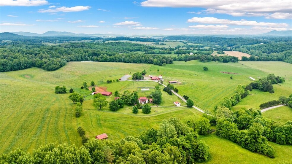 More Photos Of 1830 Thrift Rd, Madison Winery Vineyard For Sale