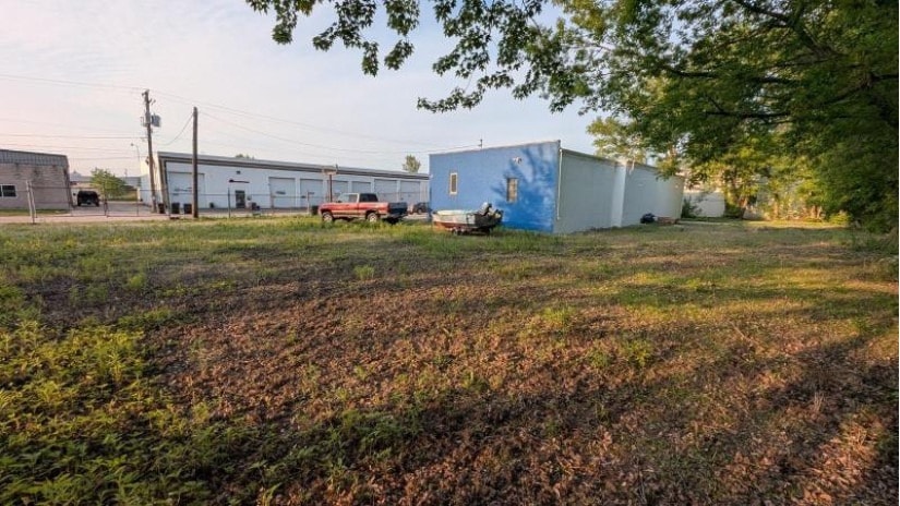 More Photos Of 1635 W Haskel St, Appleton Industrial For Sale