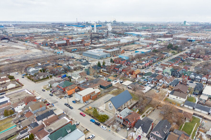 More Photos Of 50 Earl St, Hamilton Daycare Center For Sale