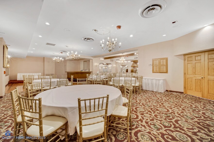 More Photos Of 10625 Ridgeland Ave, Chicago Ridge Lodge Meeting Hall For Sale