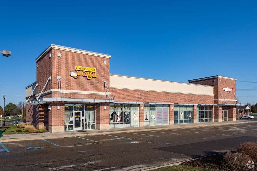 More Photos Of 5860-5990 Sashabaw Rd, Independence Township Unknown For Lease