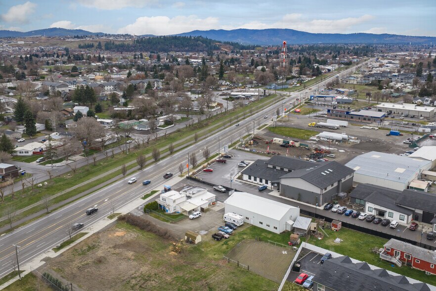 More Photos Of 19009 E Appleway Ave, Spokane Valley Auto Repair For Sale