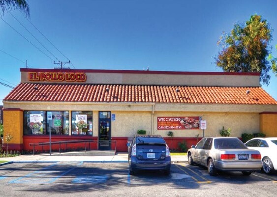 Primary Photo Of 11601 Carson St, Lakewood Fast Food For Lease