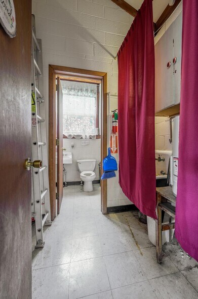 More Photos Of 240 Creek Rd, Mount Laurel Religious Facility For Sale