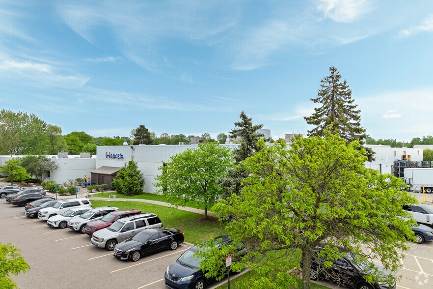 Primary Photo Of 2700 Product Dr, Rochester Hills Warehouse For Lease