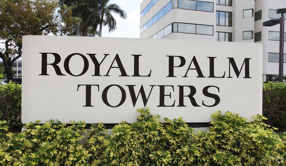 More Photos Of 1700 S Dixie Hwy, Boca Raton Medical For Sale