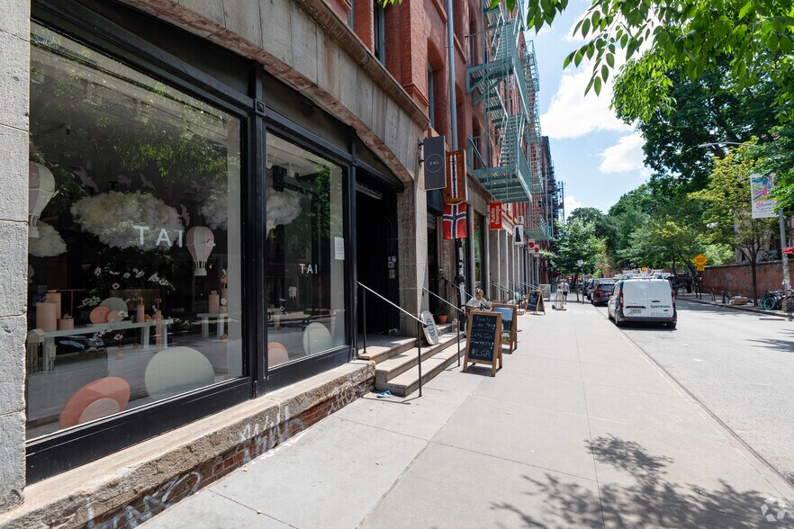 More Photos Of 262-272 Mott St, New York Apartments For Lease