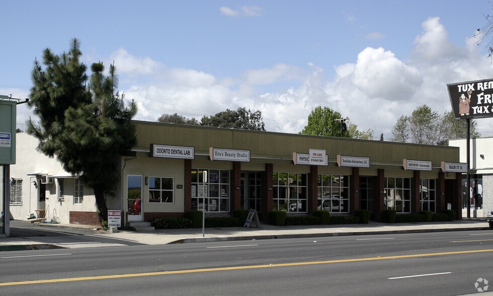 More Photos Of 117-123 N San Gabriel Blvd, San Gabriel Storefront For Lease