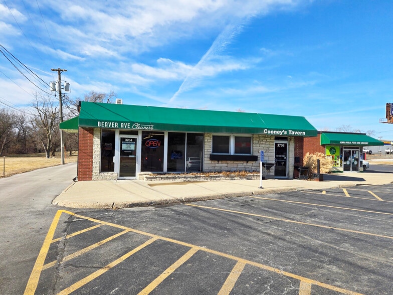 More Photos Of 3702-3708 Beaver Ave, Des Moines Freestanding For Sale