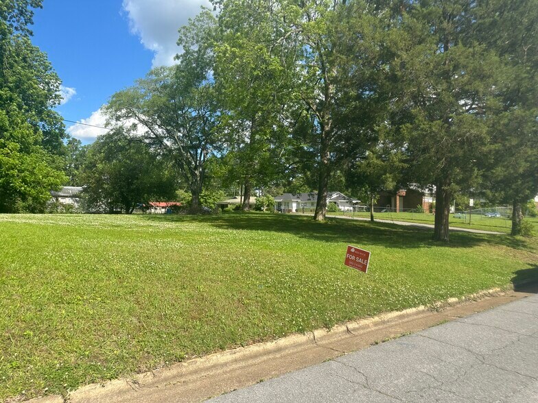 More Photos Of 1130 Hurst St, Gadsden Religious Facility For Sale