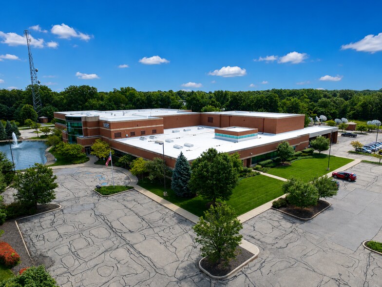More Photos Of 1301 E Douglas Rd, Mishawaka Office For Sale