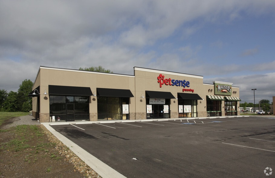 More Photos Of 319 Weir Rd, Russellville Unknown For Lease