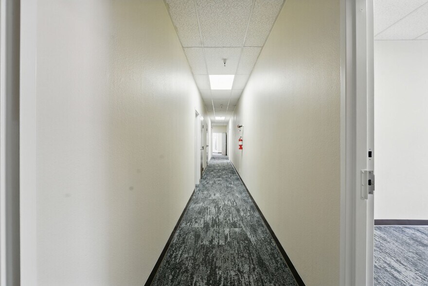 More Photos Of 301 Grand Ave, South San Francisco Office For Lease