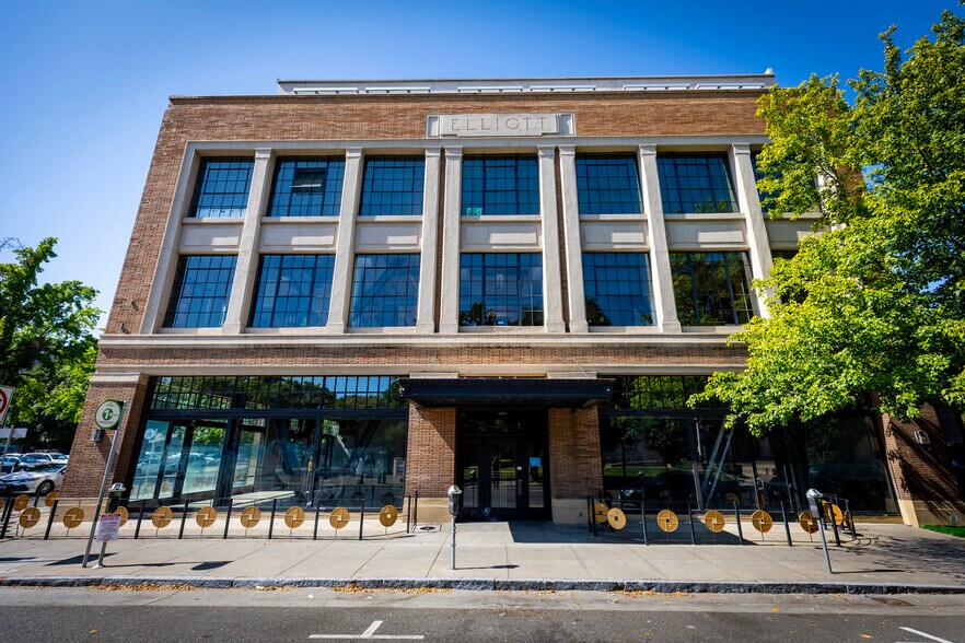 More Photos Of 1530 J St, Sacramento Apartments For Lease