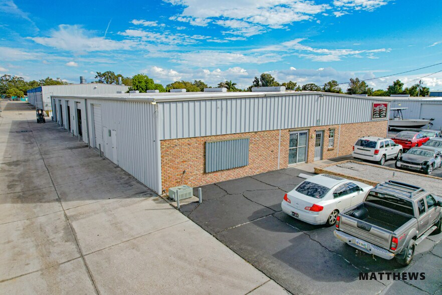 Primary Photo Of 4413 30th St, Bradenton Warehouse For Sale