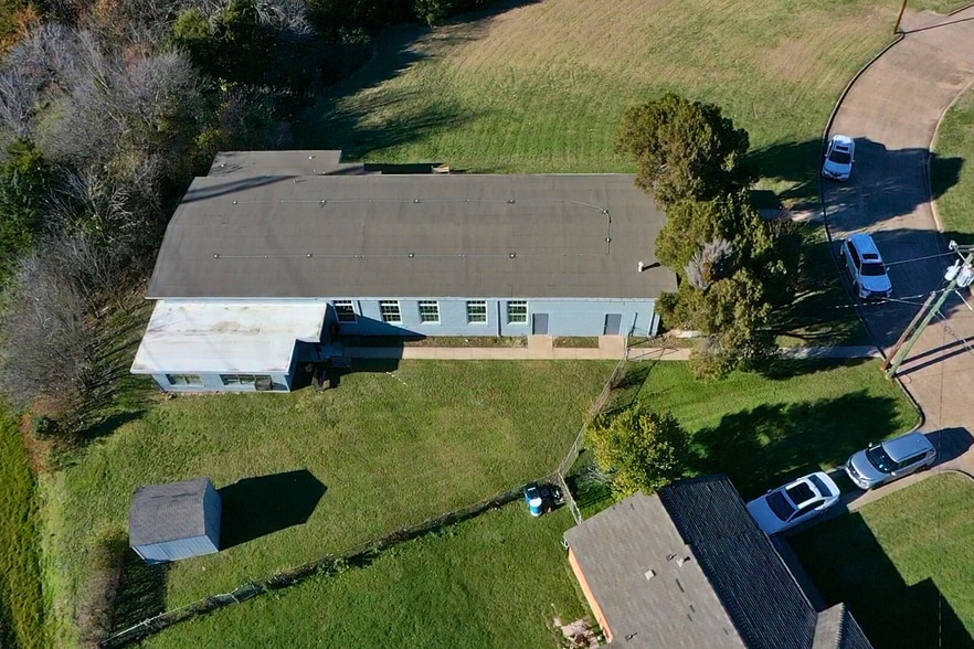 More Photos Of 2945 Sunnyvale St, Dallas Religious Facility For Sale