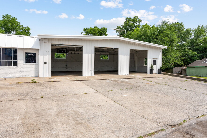 More Photos Of 4106 Gallatin Pike, Nashville Auto Repair For Lease