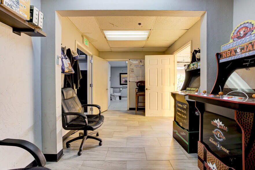 More Photos Of 3003 N Oklahoma Ave, Oklahoma City Manufacturing For Sale