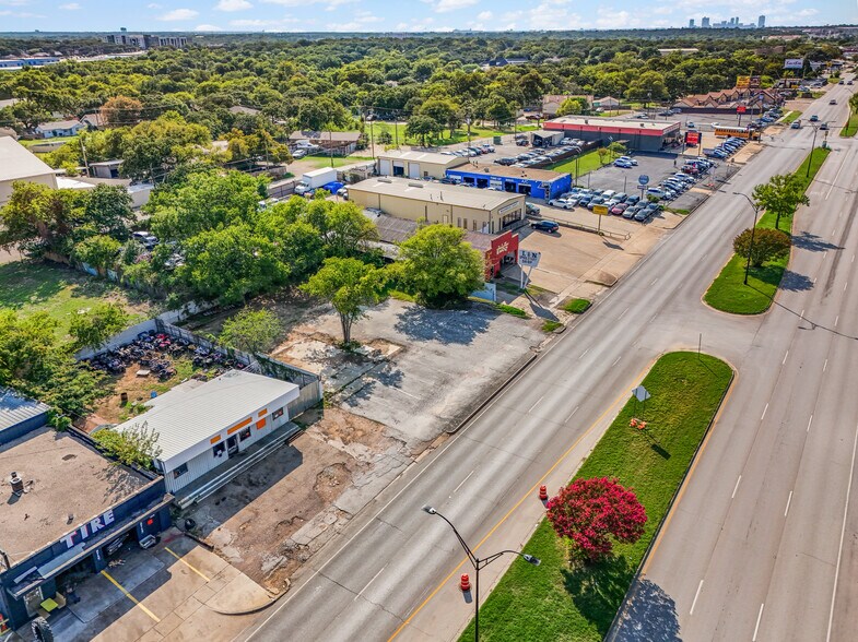 More Photos Of 6008 E Lancaster Ave, Fort Worth Freestanding For Lease