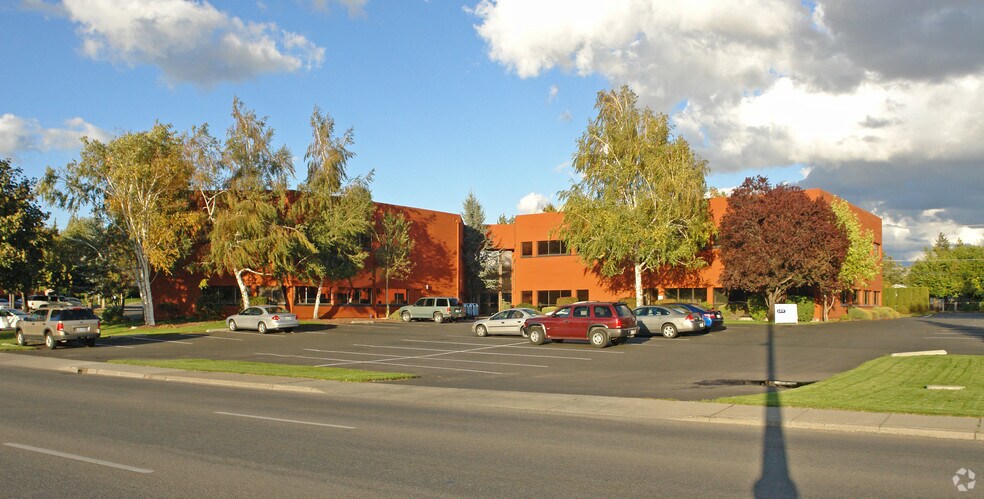 More Photos Of 100 N Mullan Rd, Spokane Unknown For Lease