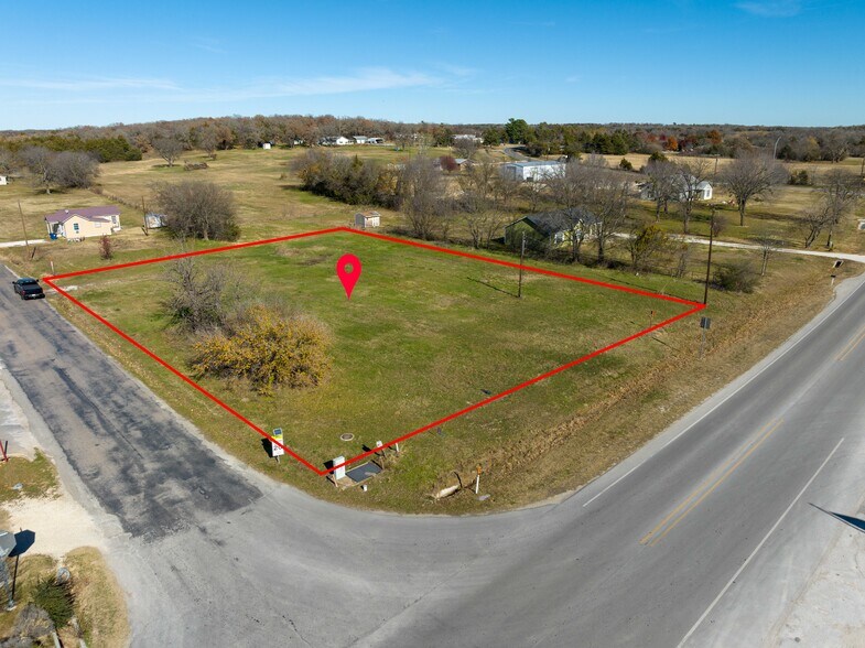 More Photos Of McDaniel @ Dozier St, Callisburg Land For Sale