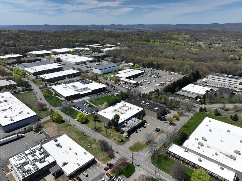 More Photos Of 133 Bauer Dr, Oakland Warehouse For Sale