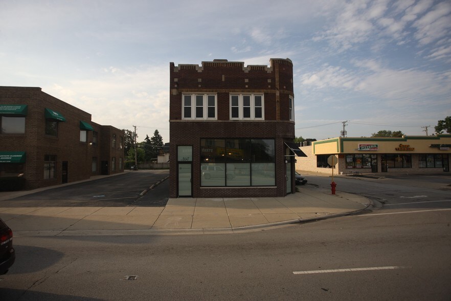 More Photos Of 8647 Ogden Ave, Lyons Freestanding For Sale