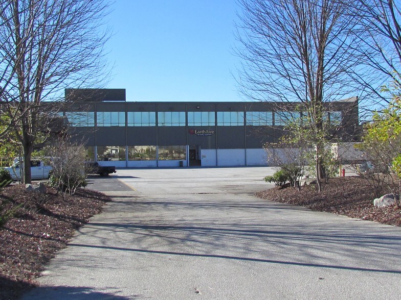More Photos Of 145 Cane Creek Industrial Park Rd, Fletcher Warehouse For Lease