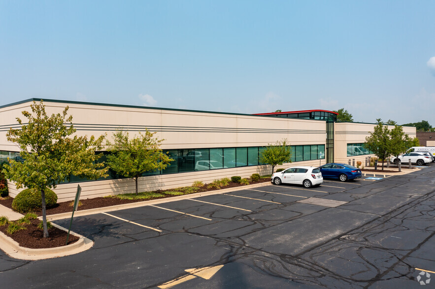 Primary Photo Of 1548 Bond St, Naperville Office For Lease