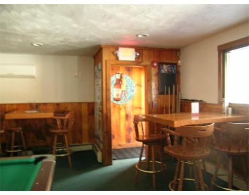 More Photos Of 82 Wheelock Ave, Millbury Restaurant For Sale