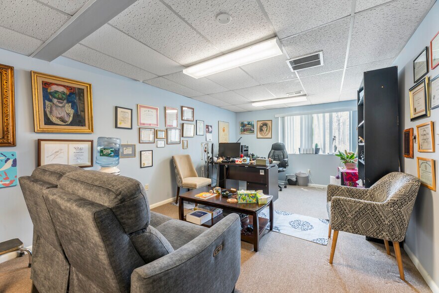 More Photos Of 4105 US Highway 1, Monmouth Junction Medical For Sale