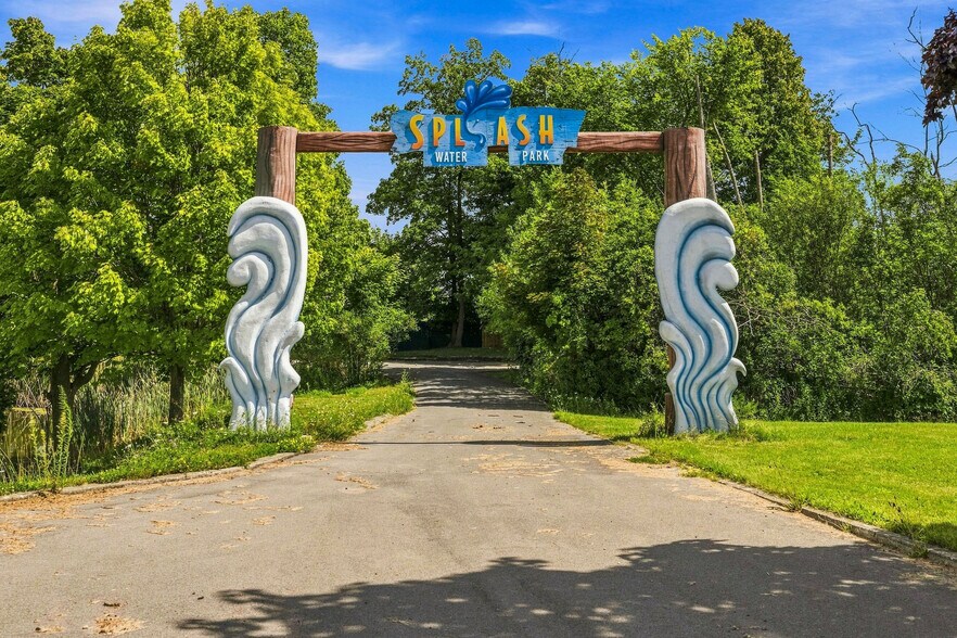 More Photos Of 2400 Grand Island Blvd, Grand Island Amusement Park For Sale