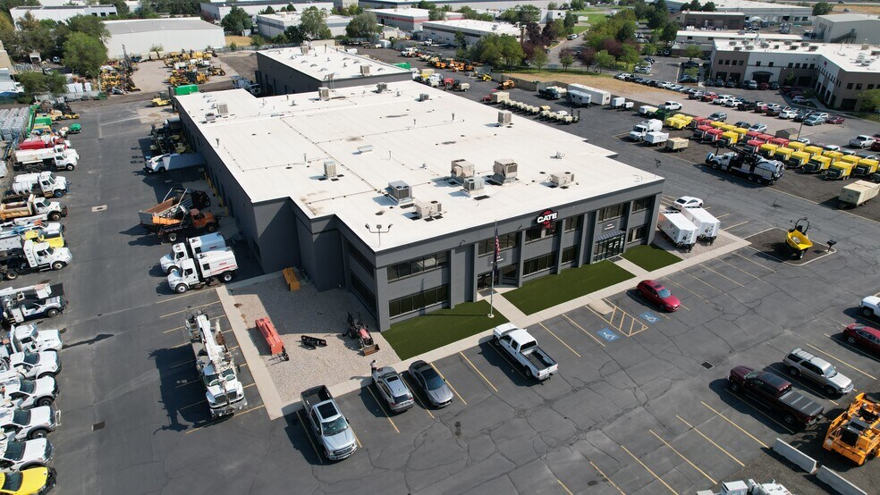 More Photos Of 2055-2057 Pioneer Rd, Salt Lake City Warehouse For Lease