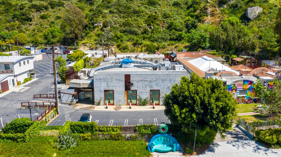 More Photos Of 775-793 Laguna Canyon Rd, Laguna Beach General Retail For Sale