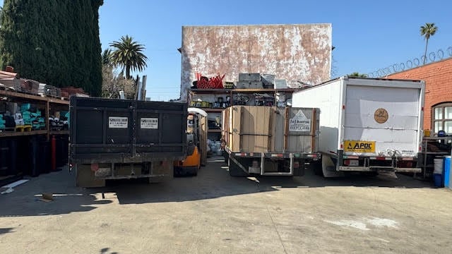 More Photos Of 1485 Lincoln Ave, Pasadena Light Manufacturing For Sale