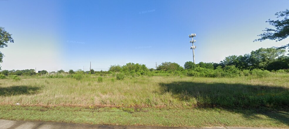 More Photos Of 0 Easthaven Blvd, Houston Land For Sale
