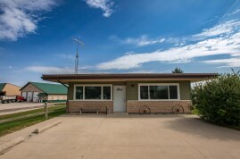 Primary Photo Of 308 Dale Dr, Montfort General Retail For Sale