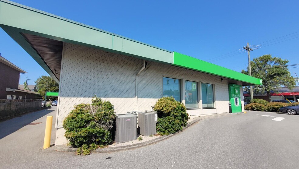 More Photos Of 3960 Francis Rd, Richmond Bank For Sale
