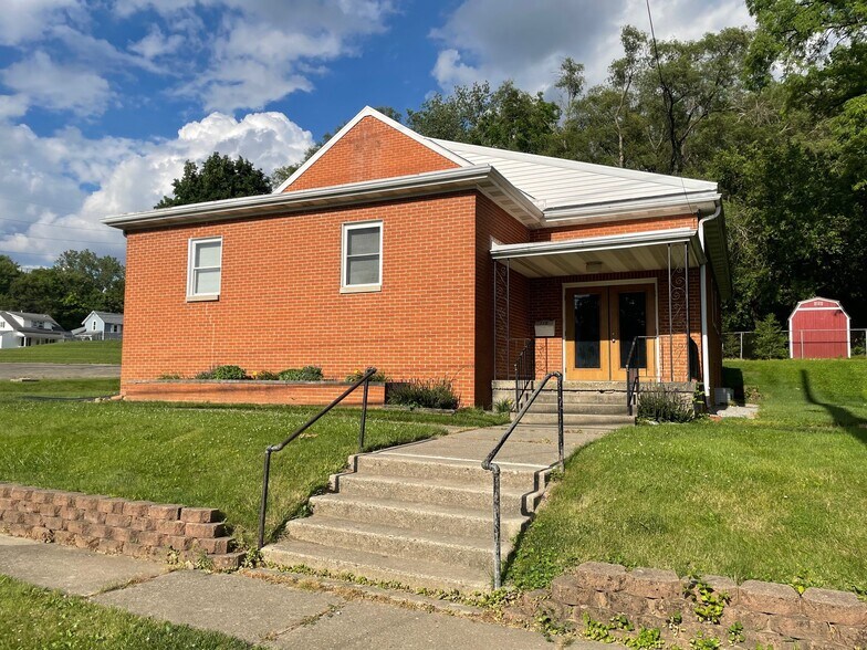 More Photos Of 115 Staunton St, Piqua Office For Lease