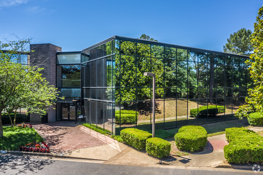 Primary Photo Of 1355 Lynnfield Rd, Memphis Office For Lease