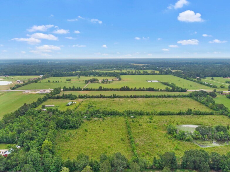 More Photos Of 14630 Hwy 105, Cleveland Land For Sale