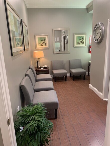 More Photos Of 12234 Shadow Creek Parkway, Pearland Medical For Lease